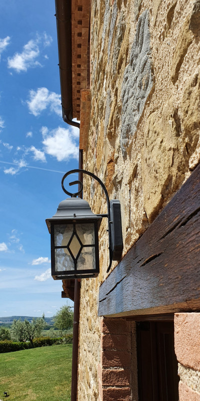 16. dettaglio lampada alpha e cielo
