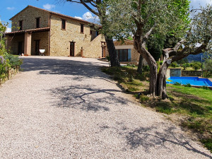 5. casa da cancello  pericolosa 